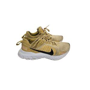 Nike Women's React Infinity Run Flyknit 3 Wheat Gold Sneaker  size 9.5